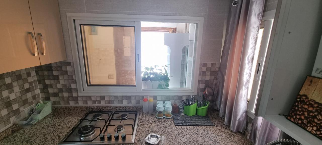 L'Andalousia "10 Minutes From Airport" Villa Ariana Ngoại thất bức ảnh