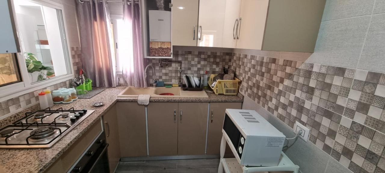 L'Andalousia "10 Minutes From Airport" Villa Ariana Ngoại thất bức ảnh